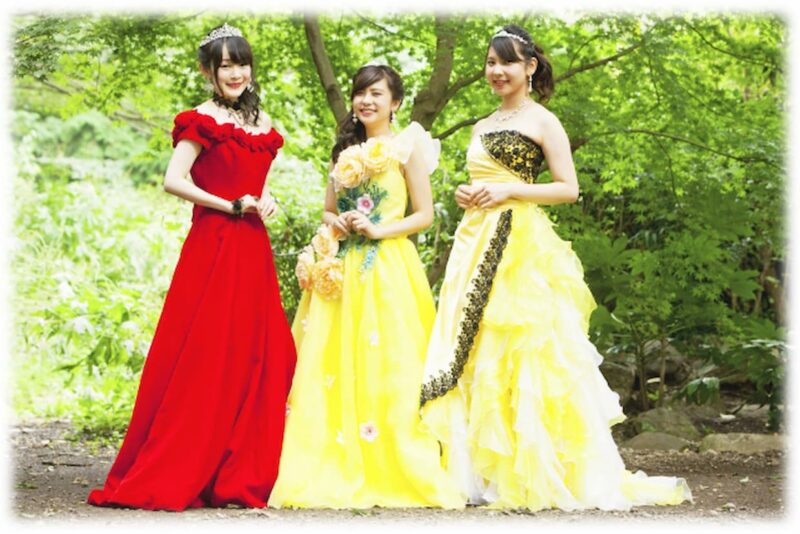 結婚式 カラードレス お呼ばれ