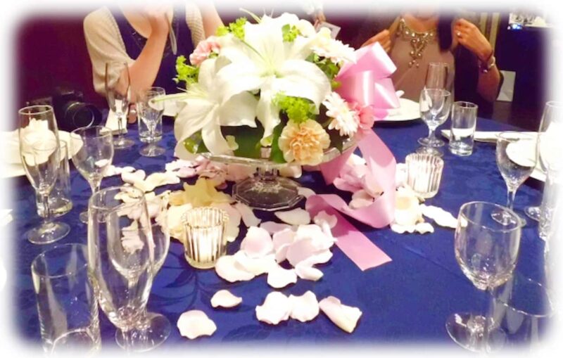結婚式 テーブルコーディネート ネイビー